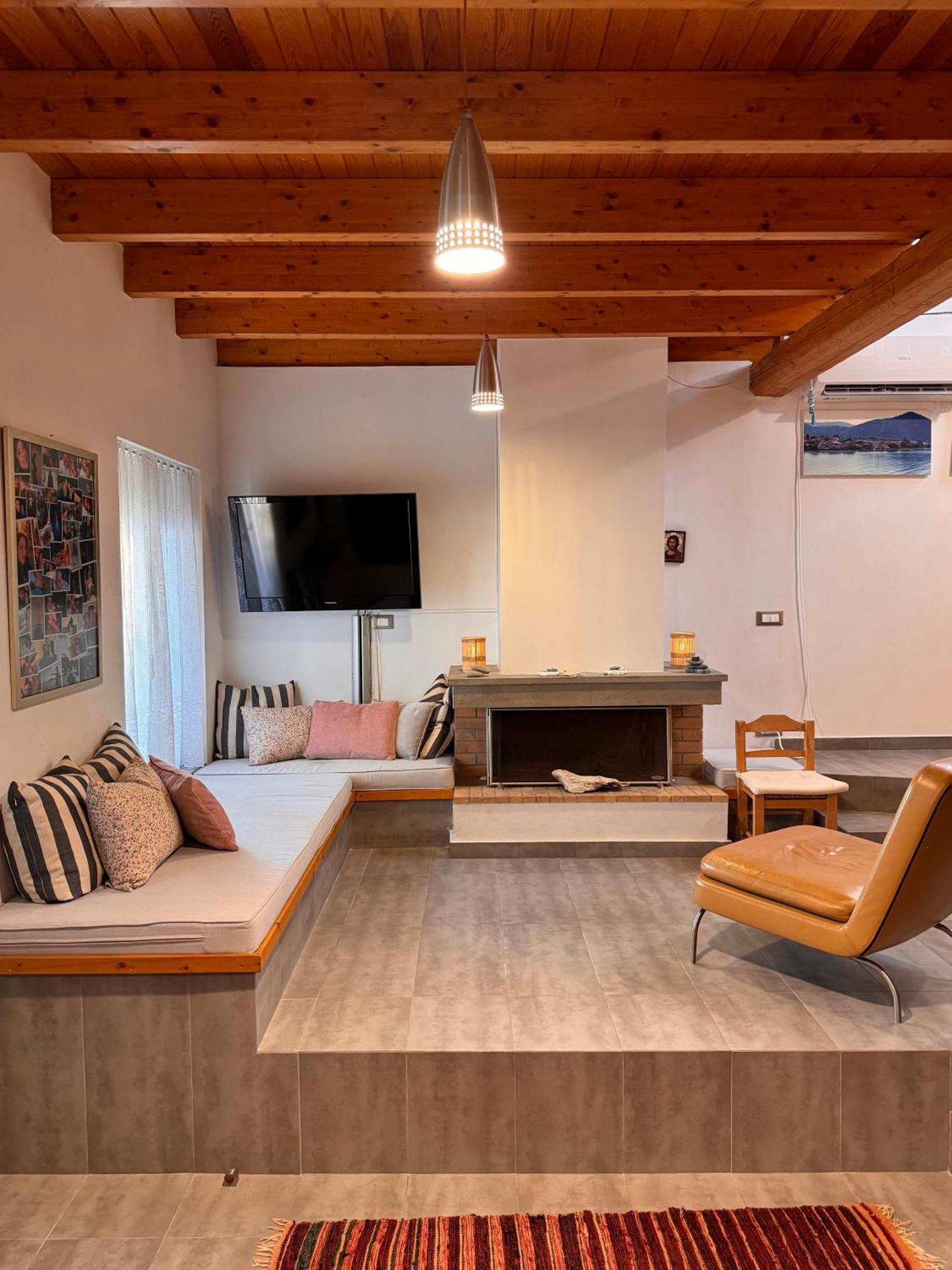 Ianos Maisonette Paralia Sergoulas エクステリア 写真