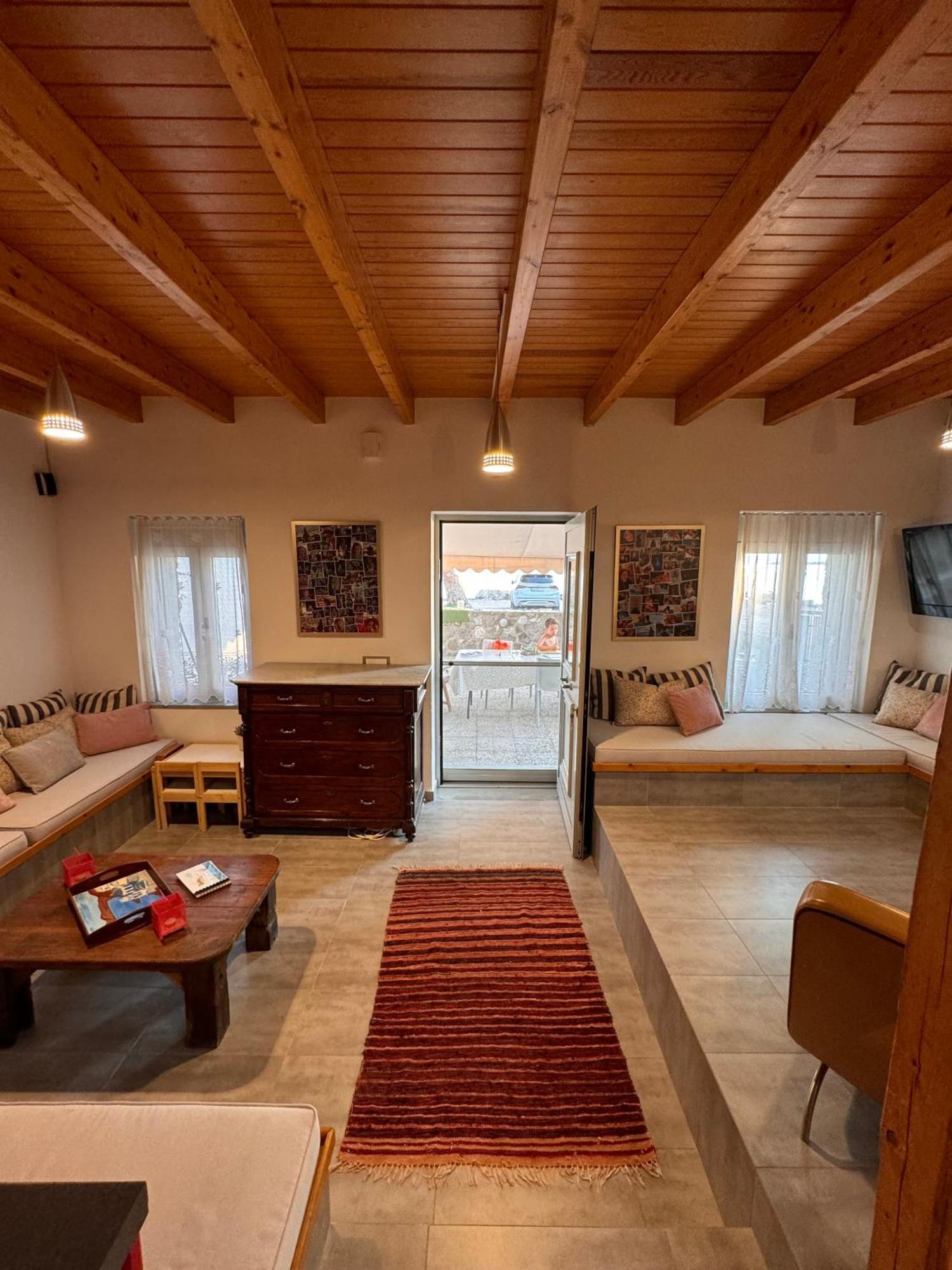 Ianos Maisonette Paralia Sergoulas エクステリア 写真