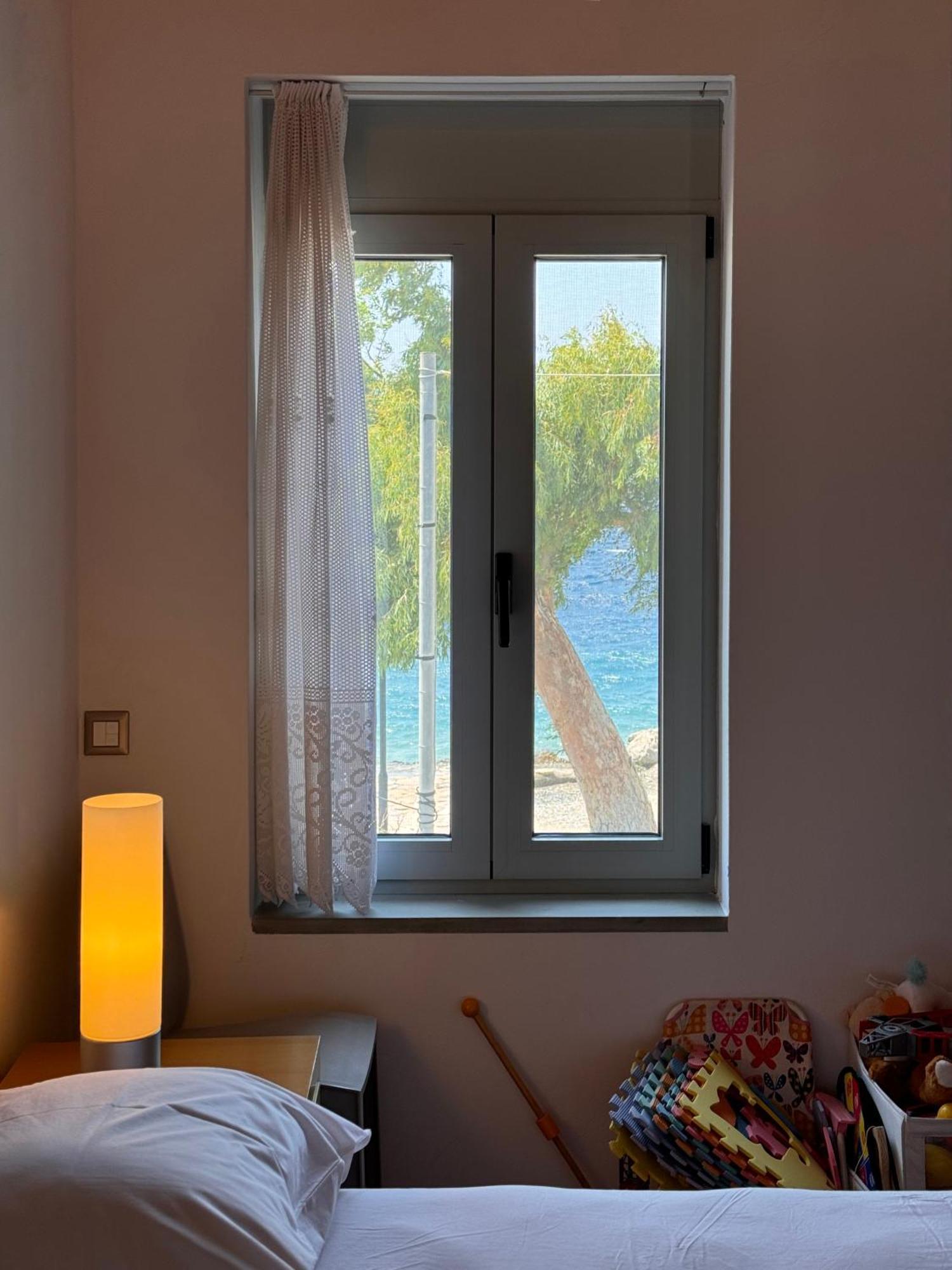 Ianos Maisonette Paralia Sergoulas エクステリア 写真