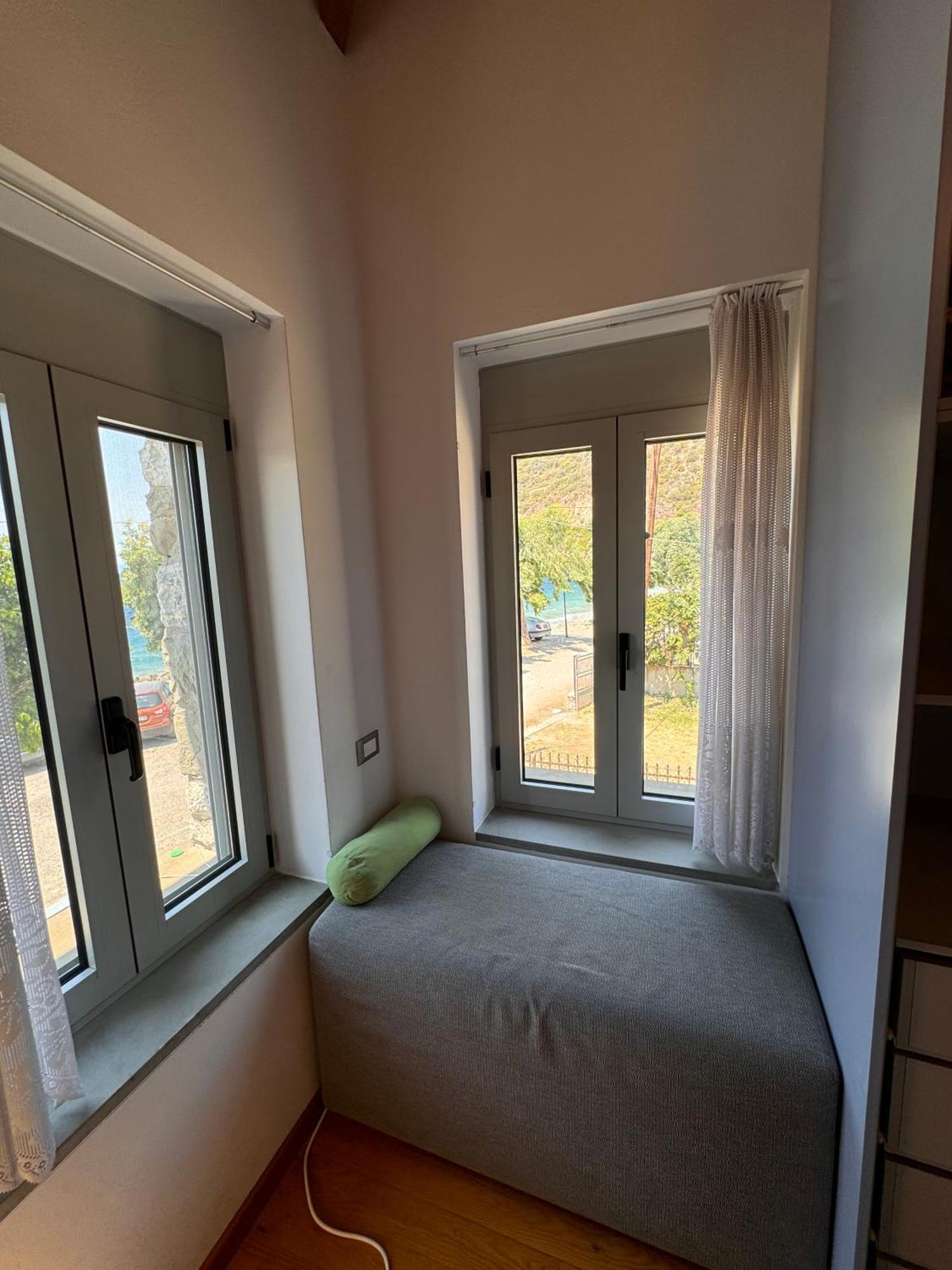 Ianos Maisonette Paralia Sergoulas エクステリア 写真