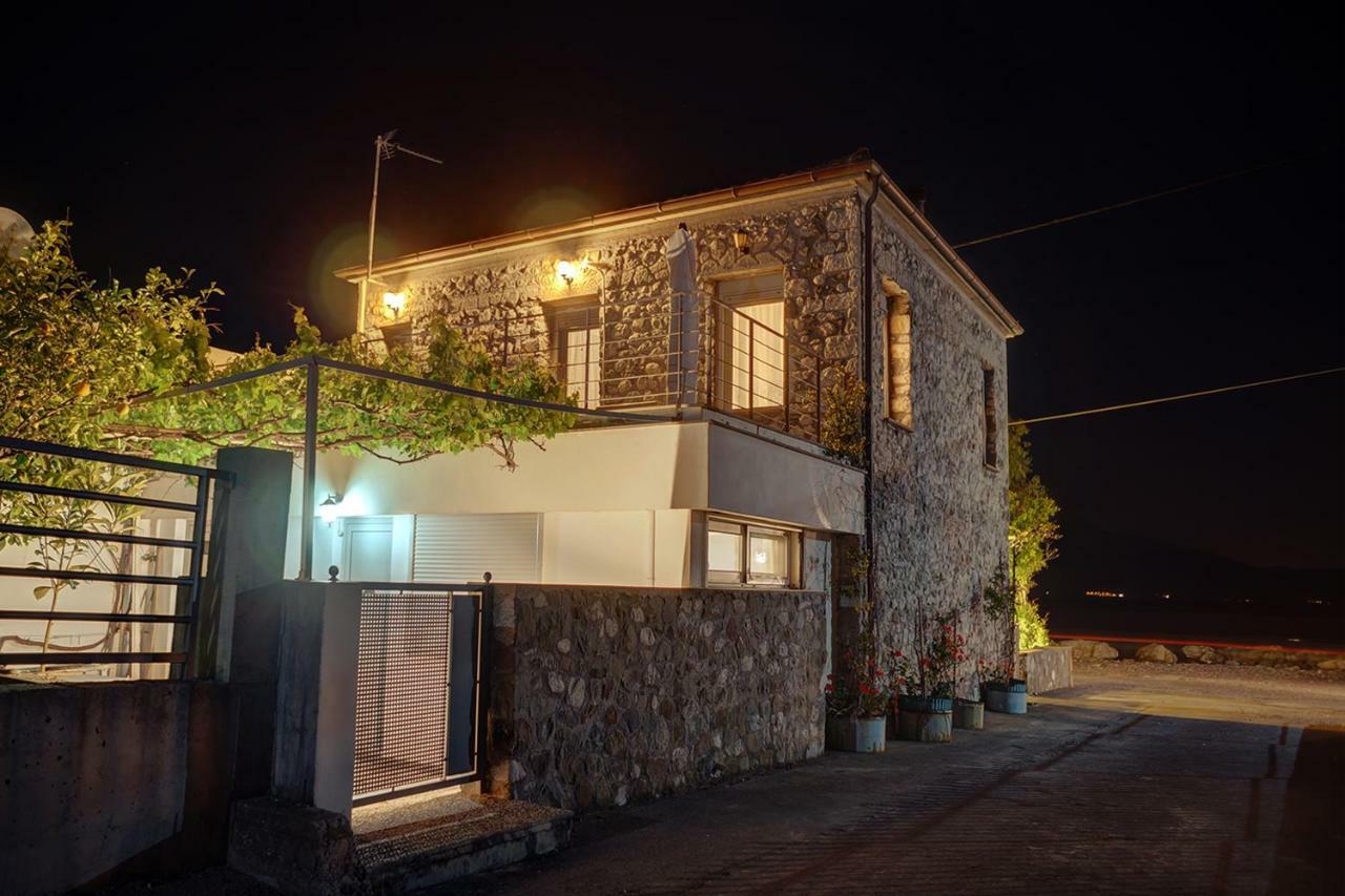 Ianos Maisonette Paralia Sergoulas エクステリア 写真