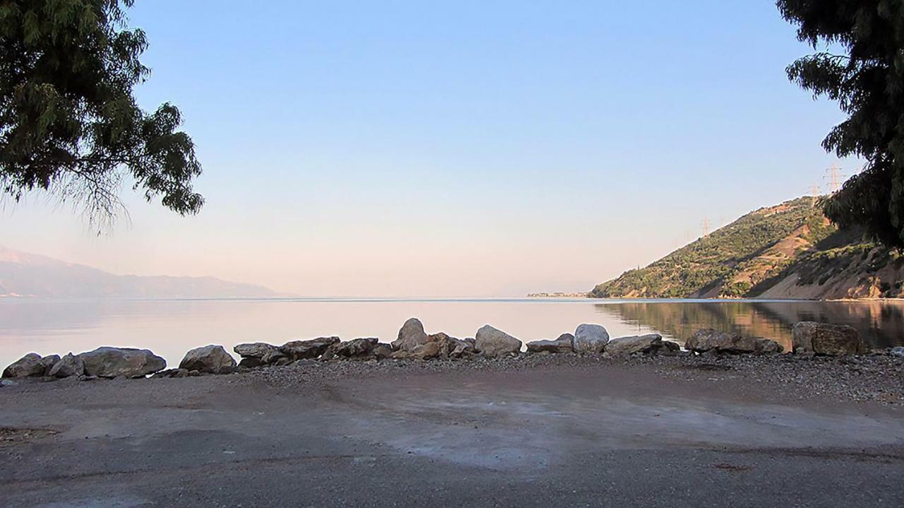 Ianos Maisonette Paralia Sergoulas エクステリア 写真